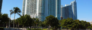 Edgewater condos for rent